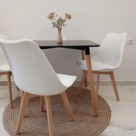 George And Helen's * Corfu (city)