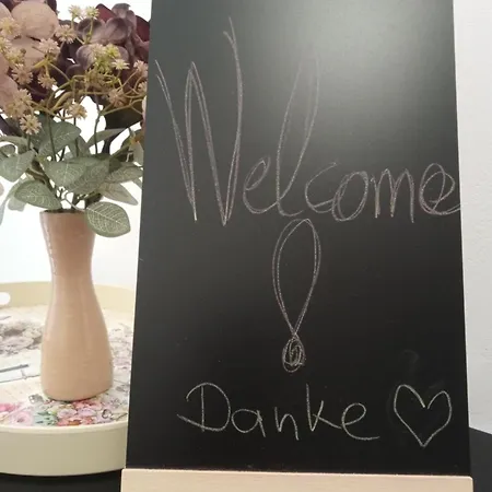 George And Helen's Διαμέρισμα